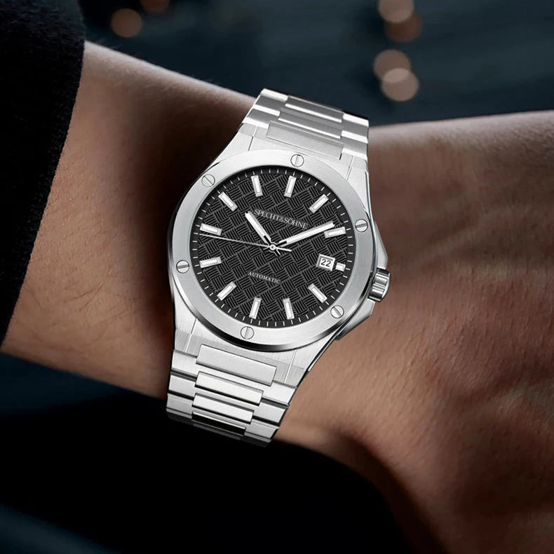 Voyager Automatic - Black Edition